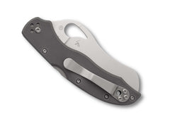 Cuțit Spyderco Gooney Gray G10 SpyderEdge – Tăiere Agresivă, Control și Fiabilitate