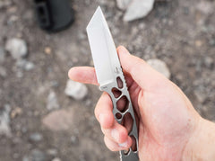 Cuțit Böker Plus Superlight Tanto – Compact, Extrem de Robust și Design Industrial