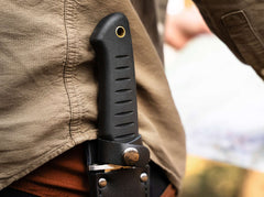 Cuțit Böker Plus Sledgedog – Putere Brută, Control și Design Industrial