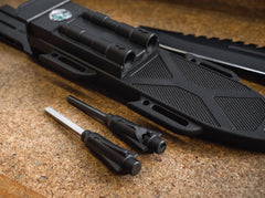 Cuțit Magnum M-Spec Survival Knife – Mare, Ușor și Gândit pentru Supraviețuire