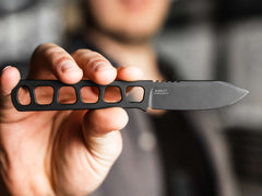 Cuțit Böker BFF Packlite All Black – Ultra Ușor, Minimalist și Performanță Premium
