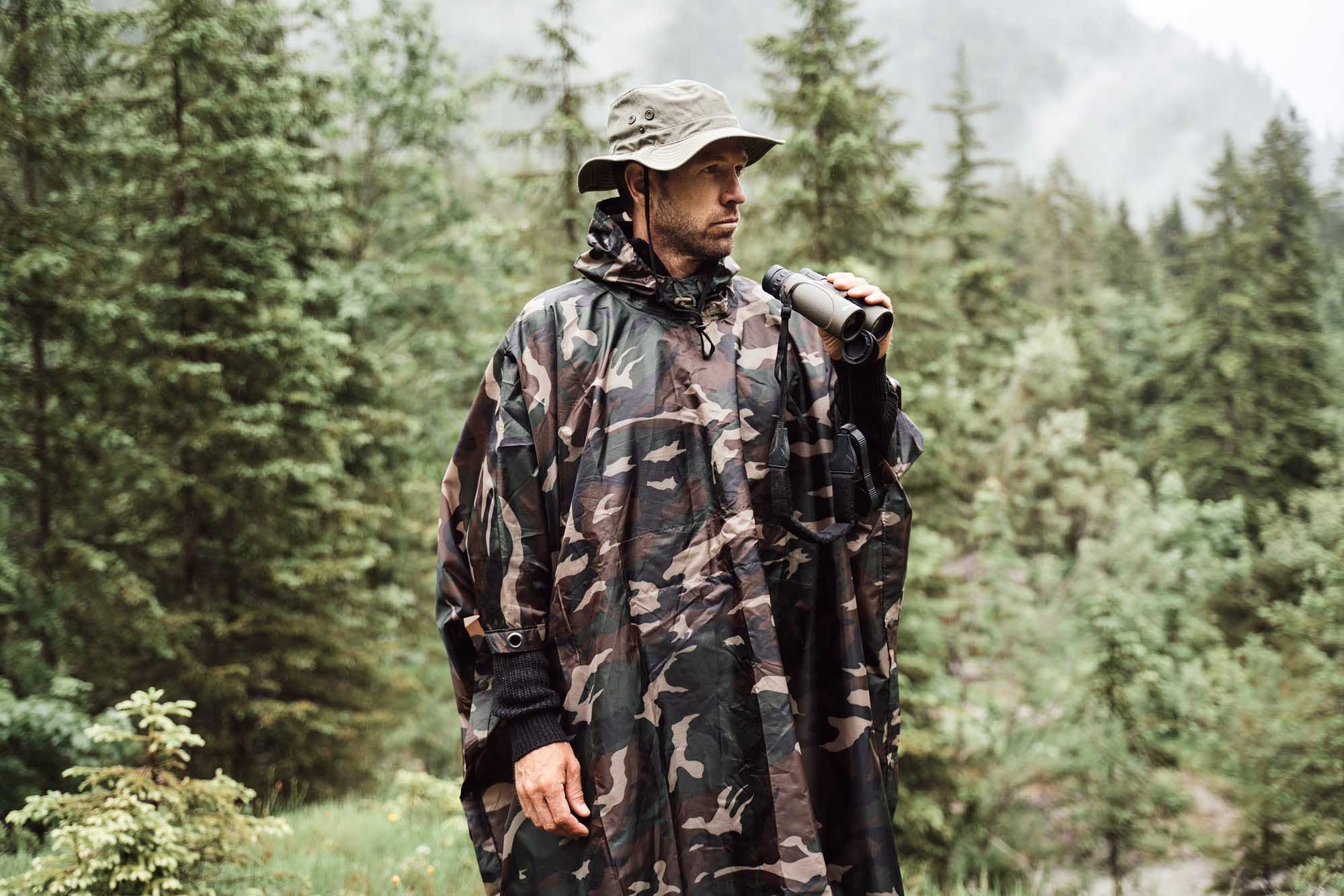 Poncho Ripstop Woodland Brandit - Protectie Ultima Ora