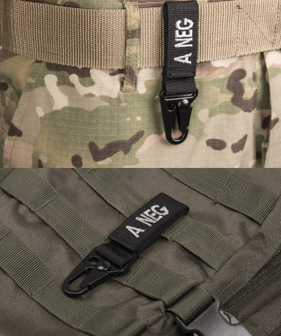 Black Tactical Keyholder – Grupa Sanguină A Negativ (Set 5 buc.)