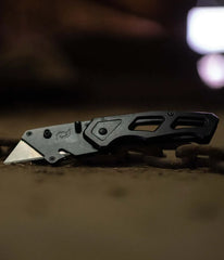 Briceag Tradesman Folder