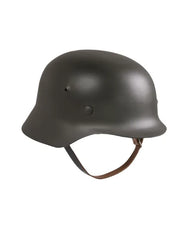 Cască M35 WWII (Reproducere) – Reconstituire Autentică din Oțel, Inspirată din Echipamentul German al Celui de-Al Doilea Război Mondia