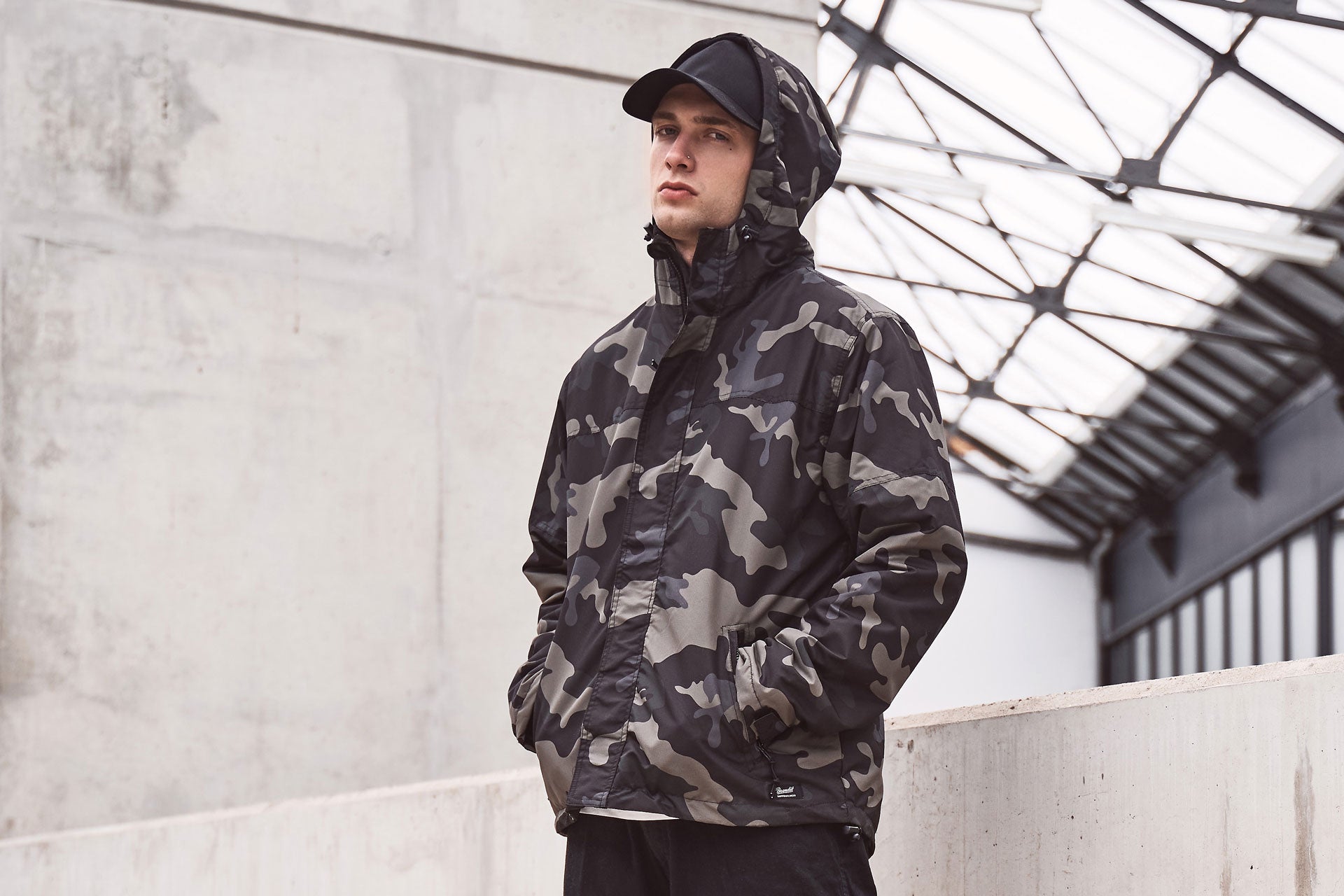 Jacheta Windbreaker Cu Fermoar Darkcamo