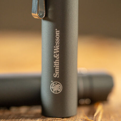 Lanterna Night Guard Micro Flashlight