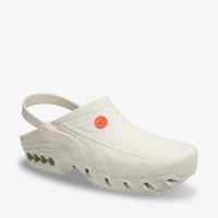 Sabot de Protecție Oxyclog Safety Jogger Alb – Antiderapant, Autoclavabil - poza 3