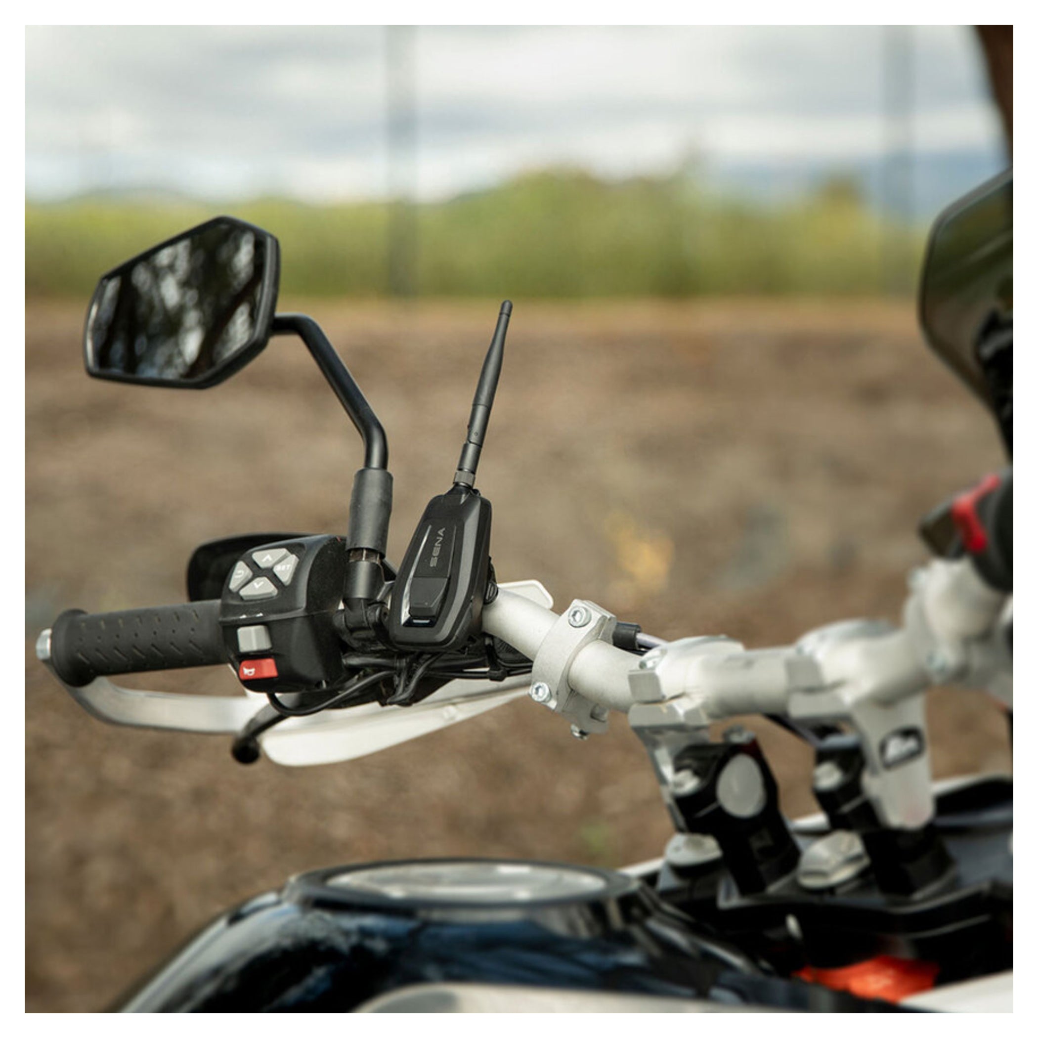 Adaptor Mesh Intercom Sena +Mesh - Comunicare Moto Nelimitată