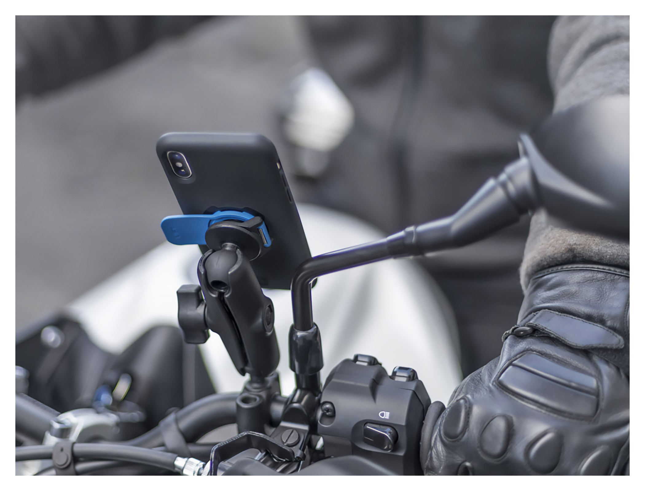 Adaptor Suport Telefon Quad Lock 1 Inch - Compatibil RAM Mount