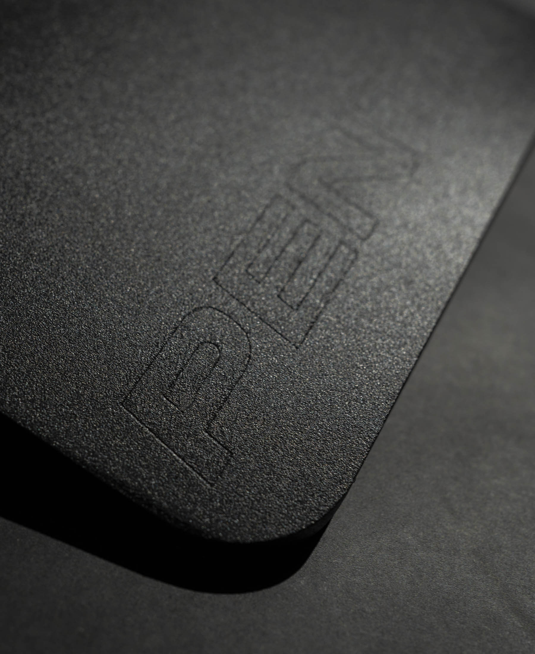 Avron™ Tac-Fitness Plate (4KG) Black Pentagon Tactical - Anatomie și Rezistență Superioară
