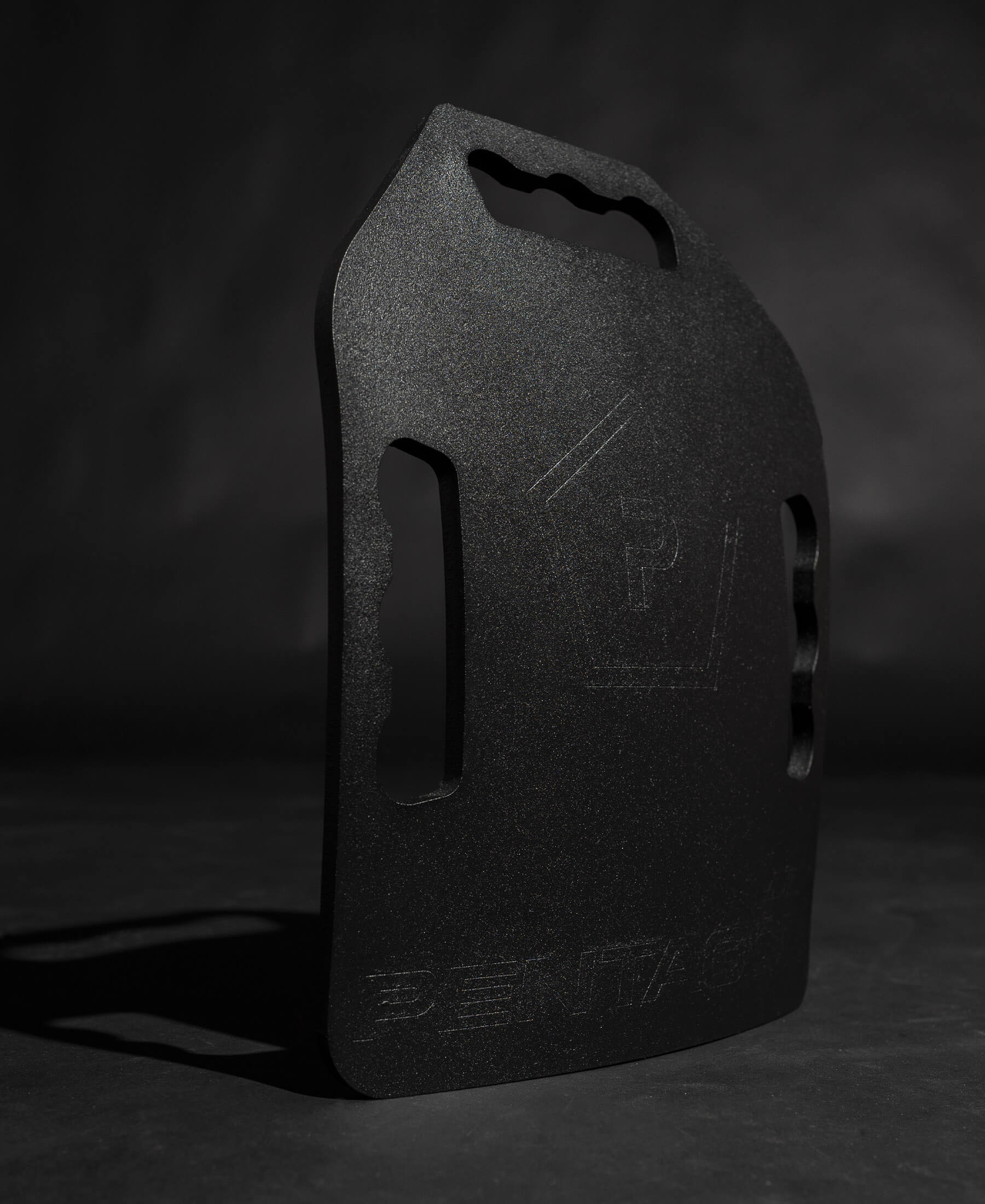 Avron™ Tac-Fitness Plate (4KG) Black Pentagon Tactical - Anatomie și Rezistență Superioară