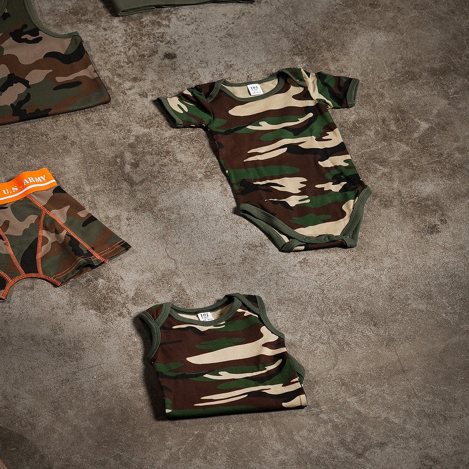 Baby Romper Cu Mânecă Woodland Military-Shop - Primul Pas Tactic al Eroului Tău