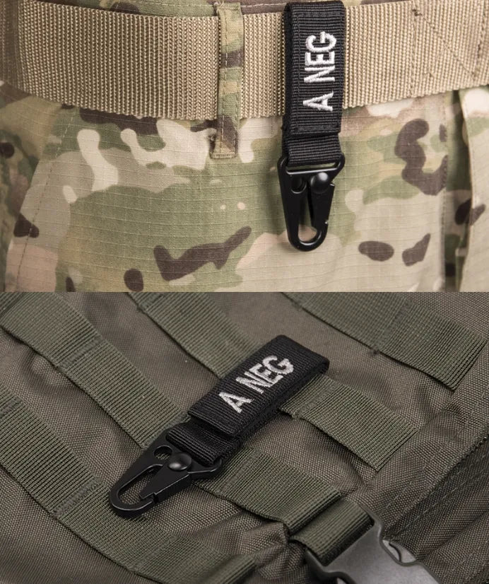 Black Tactical Keyholder – Grupa Sanguină A Negativ (Set 5 buc.)