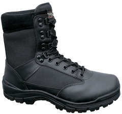 Bocanci 9 Eyelet Tactical Negru Brandit - Robustete si Aderenta