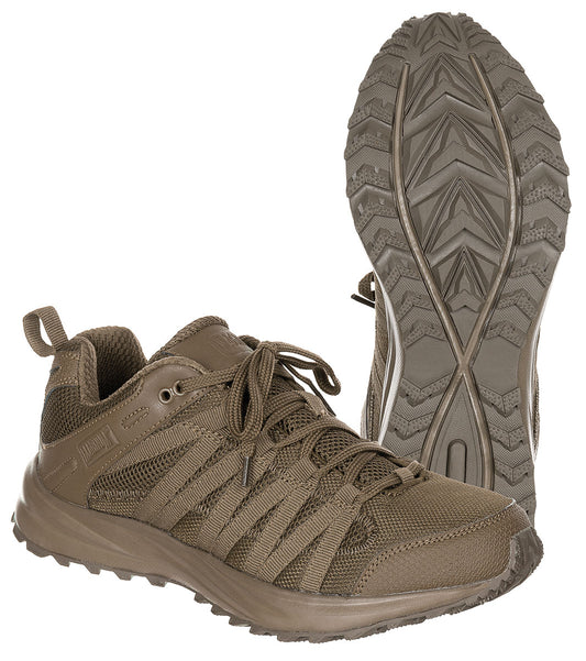 Bocanci Low Cut Storm Trail Lite Coyote Magnum - Extrem de Ușori, Talpă Antiderapantă