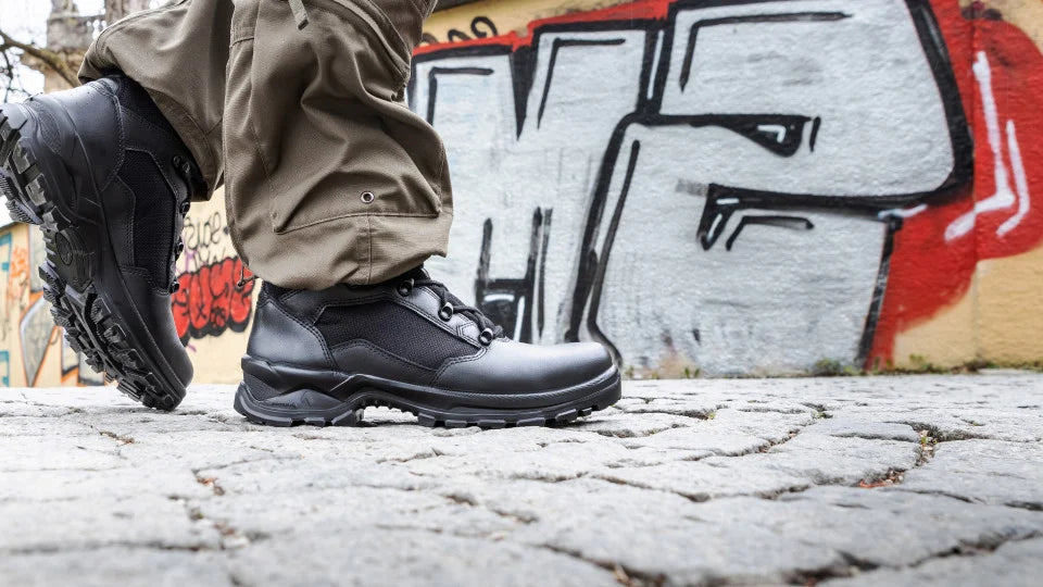 Bocanci Militari HAIX Combat GTX Black – Impermeabili GORE-TEX, Stabilitate și Durabilitate în Teren