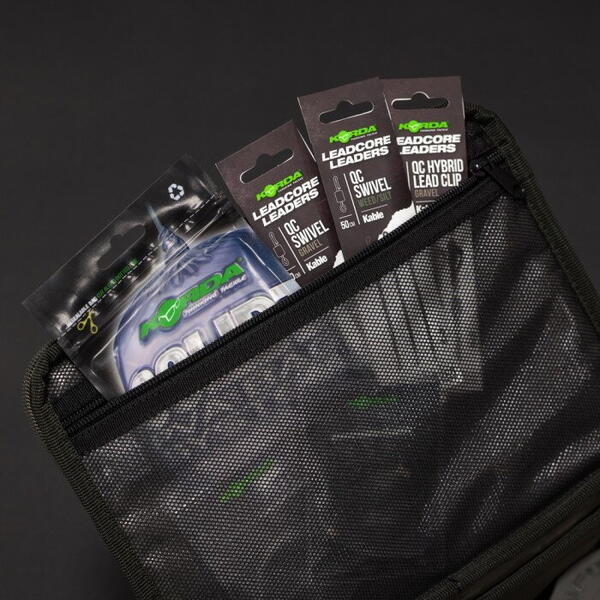 Borsetă Korda Compac 200 Tackle Pouch - Organizare Tactică Dark Kamo - 6