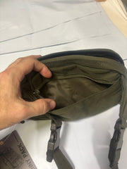 Borsetă Oliv cu sistem MOLLE – tactică și practică