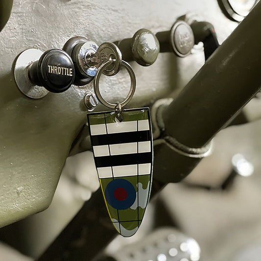 Breloc Metalic Spitfire Wing Metal #101 - Moștenire de Vânător Aerian