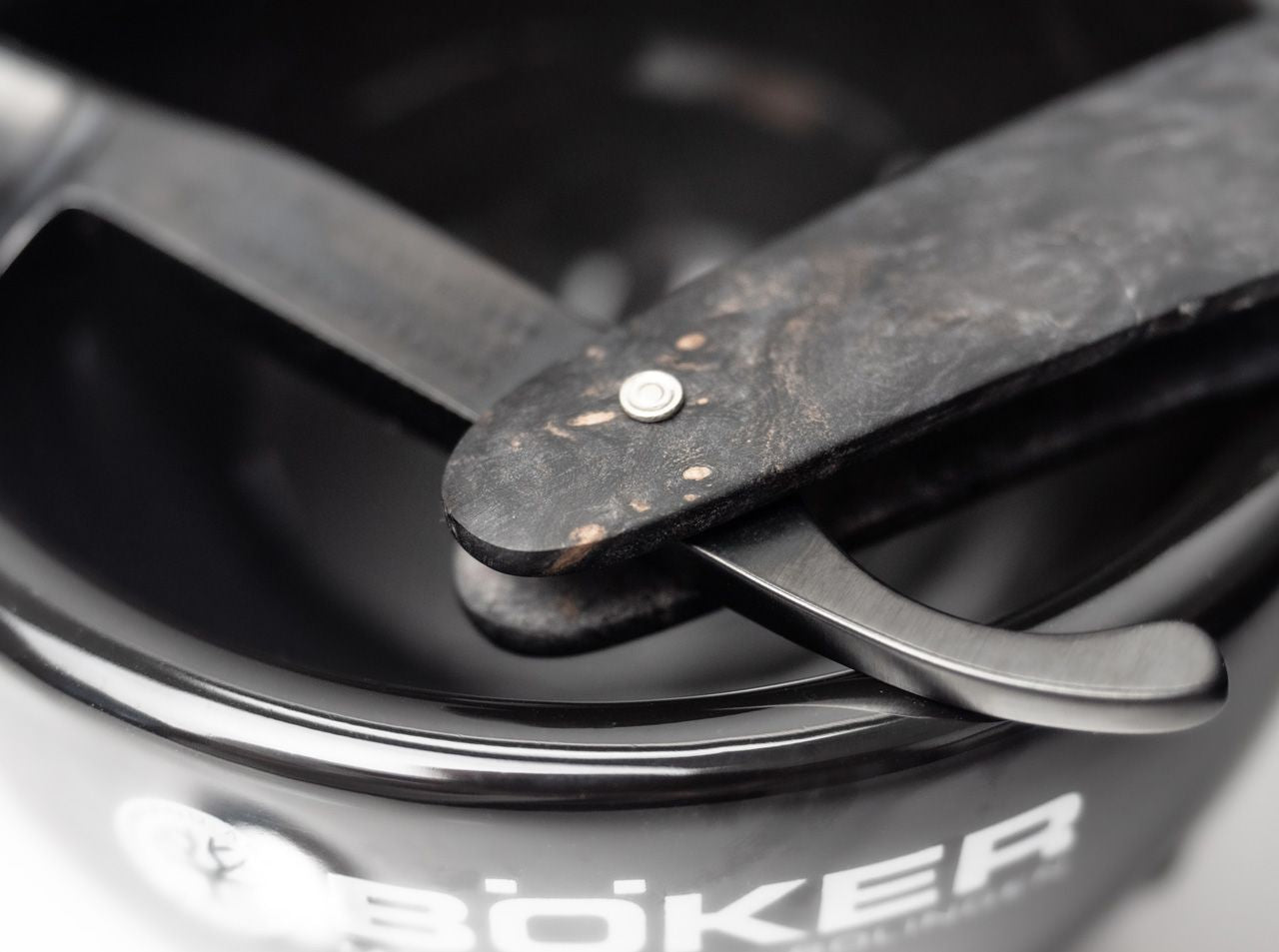 Briceag Böker Black Amboina- Lama Carbon Negru, Maner Lemn Amboina