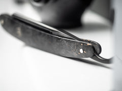 Briceag Böker Black Amboina- Lama Carbon Negru, Maner Lemn Amboina
