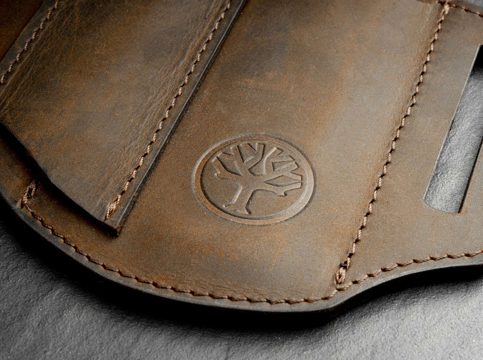 Briceag Böker Leather Holster ED-Three Brown Böker- Piele Nubuc, 3 Compartimente
