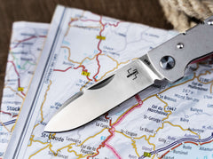 Briceag Böker Plus Atlas Backlock Droppoint – Cuțit EDC Compact, Versatil și Fiabil
