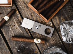 Briceag Böker Plus Cigar Cutter Heinr. Böker Baumwerk GmbH- Taietor Trabuc Integrat, Maner Titan
