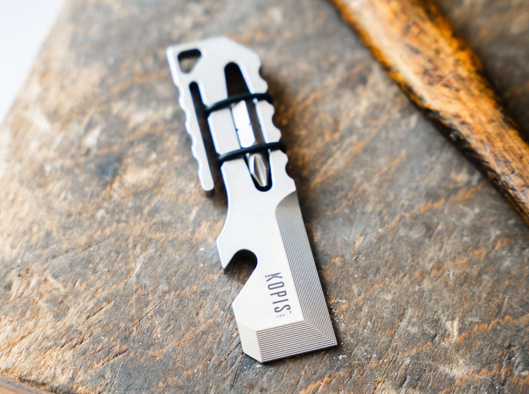 Briceag Böker Plus Grift Heinr. Böker Baumwerk GmbH- Design Compact, Multifunctional