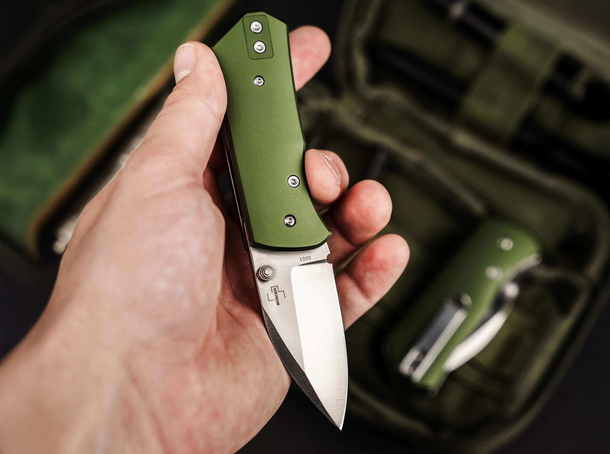 Briceag Böker Plus Lefti – Cuțit EDC Compact, Robust și Ambidextru