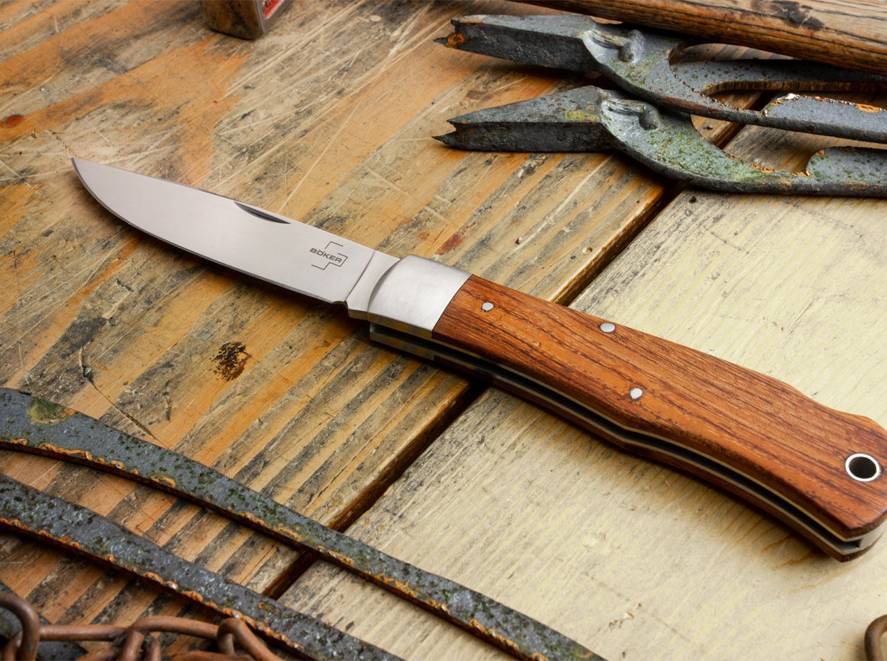 Briceag Böker Plus Lockback Bubinga – Cuțit EDC Clasic, Elegant și Fiabil