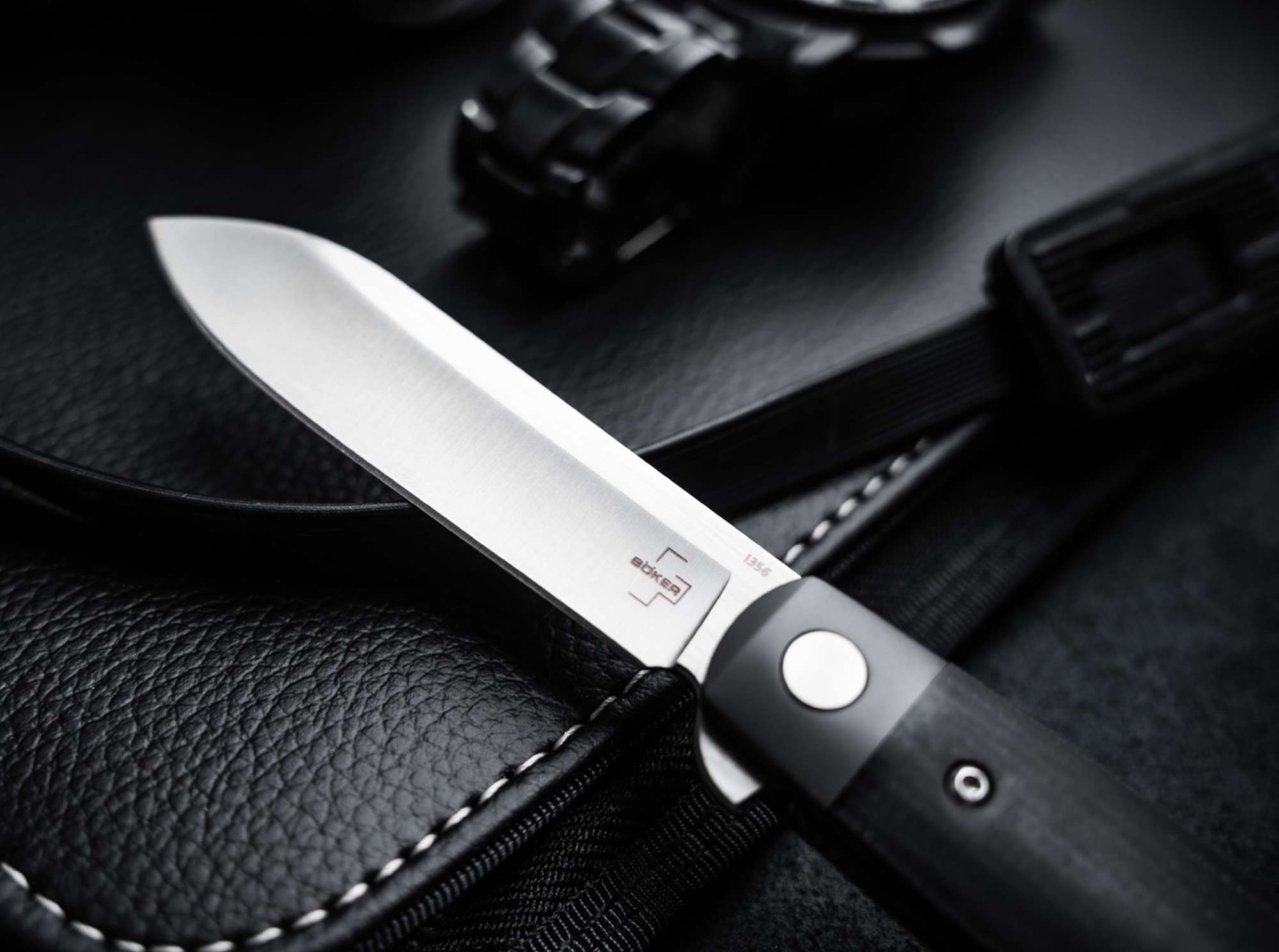 Briceag Böker Plus Modern Club Knife Böker- Design Elegant, Lama Nitro-V