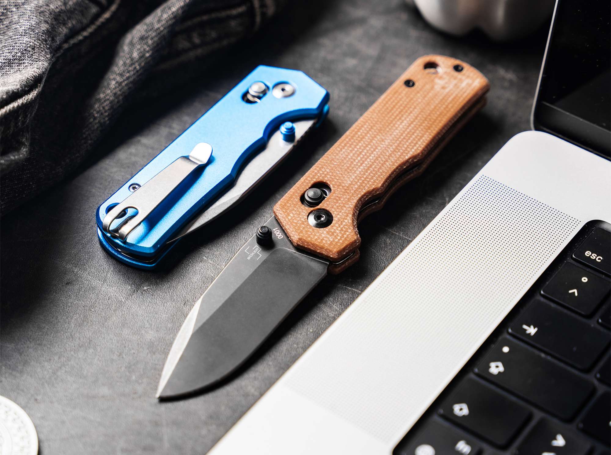 Briceag Böker Plus Rockstub Brown Micarta 2.0 – Cuțit EDC Compact 14C28N cu Crossbar Lock