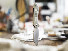 Briceag Böker Plus Swoopy – Cuțit EDC Modern, Ergonomic și Precis