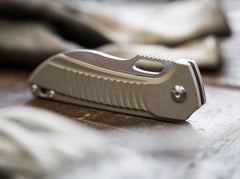 Briceag Böker Plus Swoopy – Cuțit EDC Modern, Ergonomic și Precis