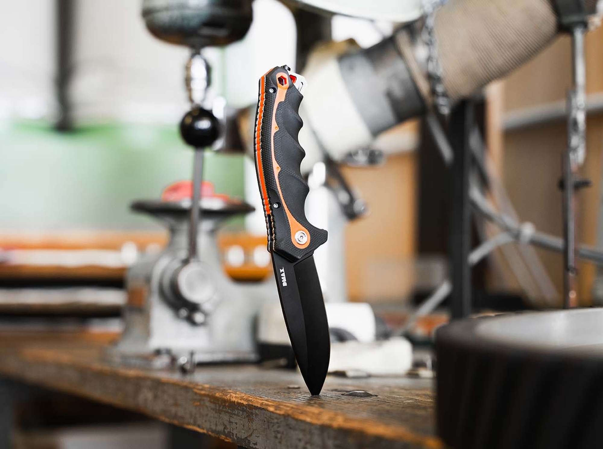 Briceag DMAX Chainsaw Attendant Heinr. Böker Baumwerk GmbH- Stil DMAX, Utilizare EDC