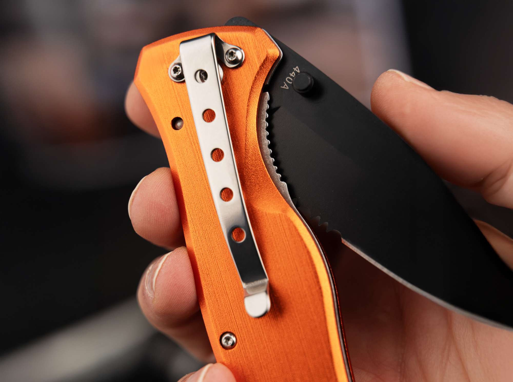 Briceag DMAX Medic Heinr. Böker Baumwerk GmbH- Maner Aluminiu, Sistem Linerlock