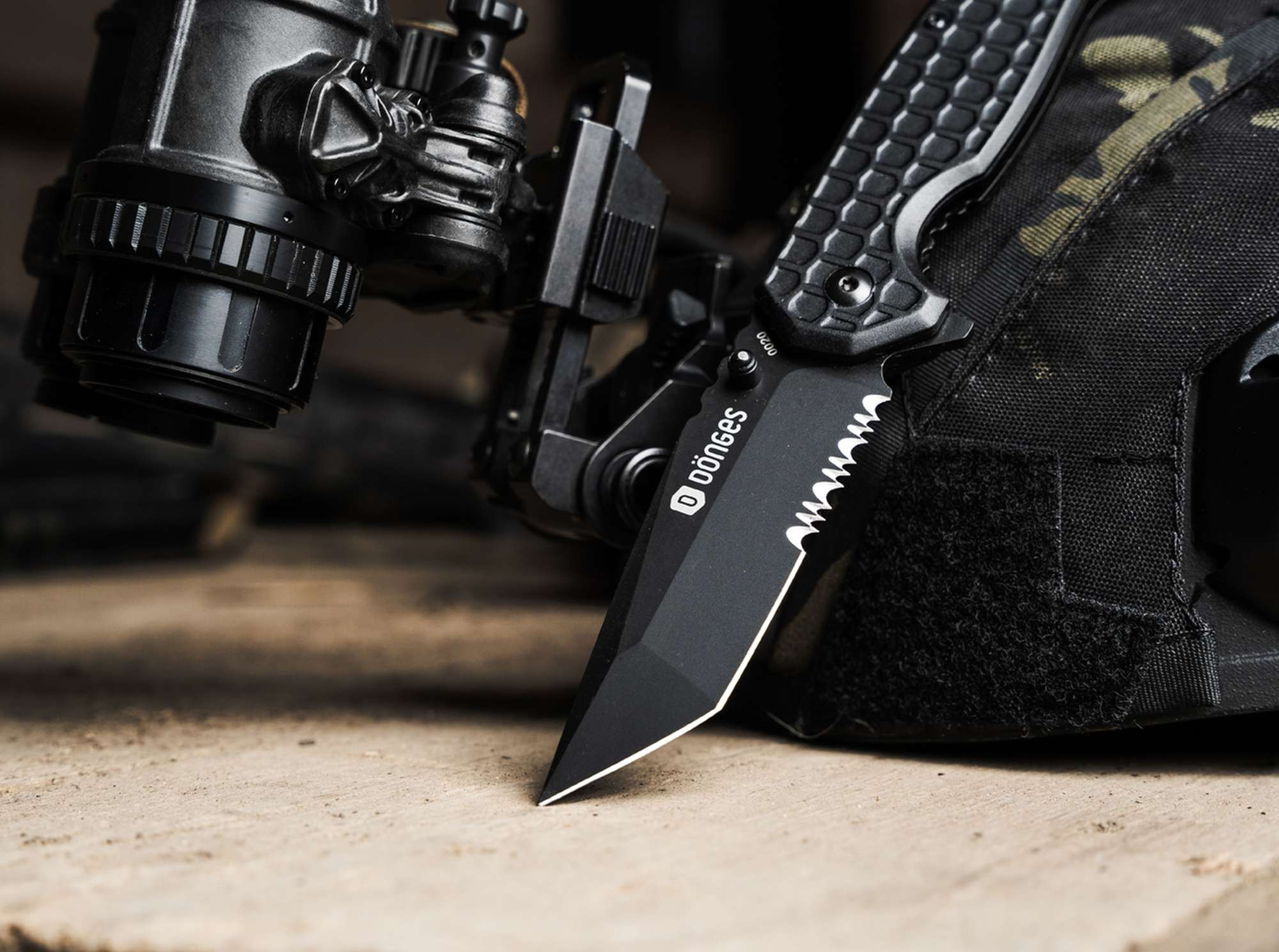 Briceag Dönges Basic Tactical Böker- Lamă Tanto Neagră, Funcții de Salvare