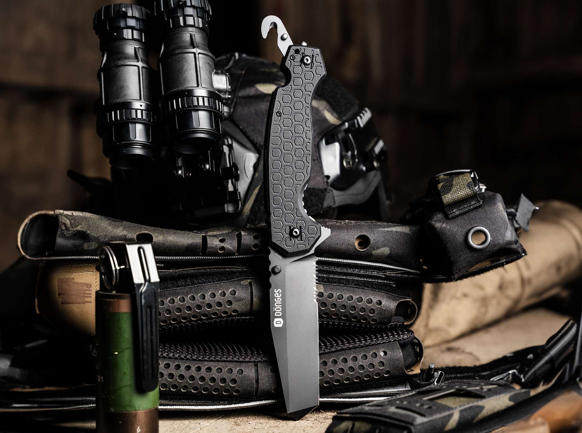 Briceag Dönges Professional Tactical Heinr. Böker Baumwerk GmbH- D2, G10