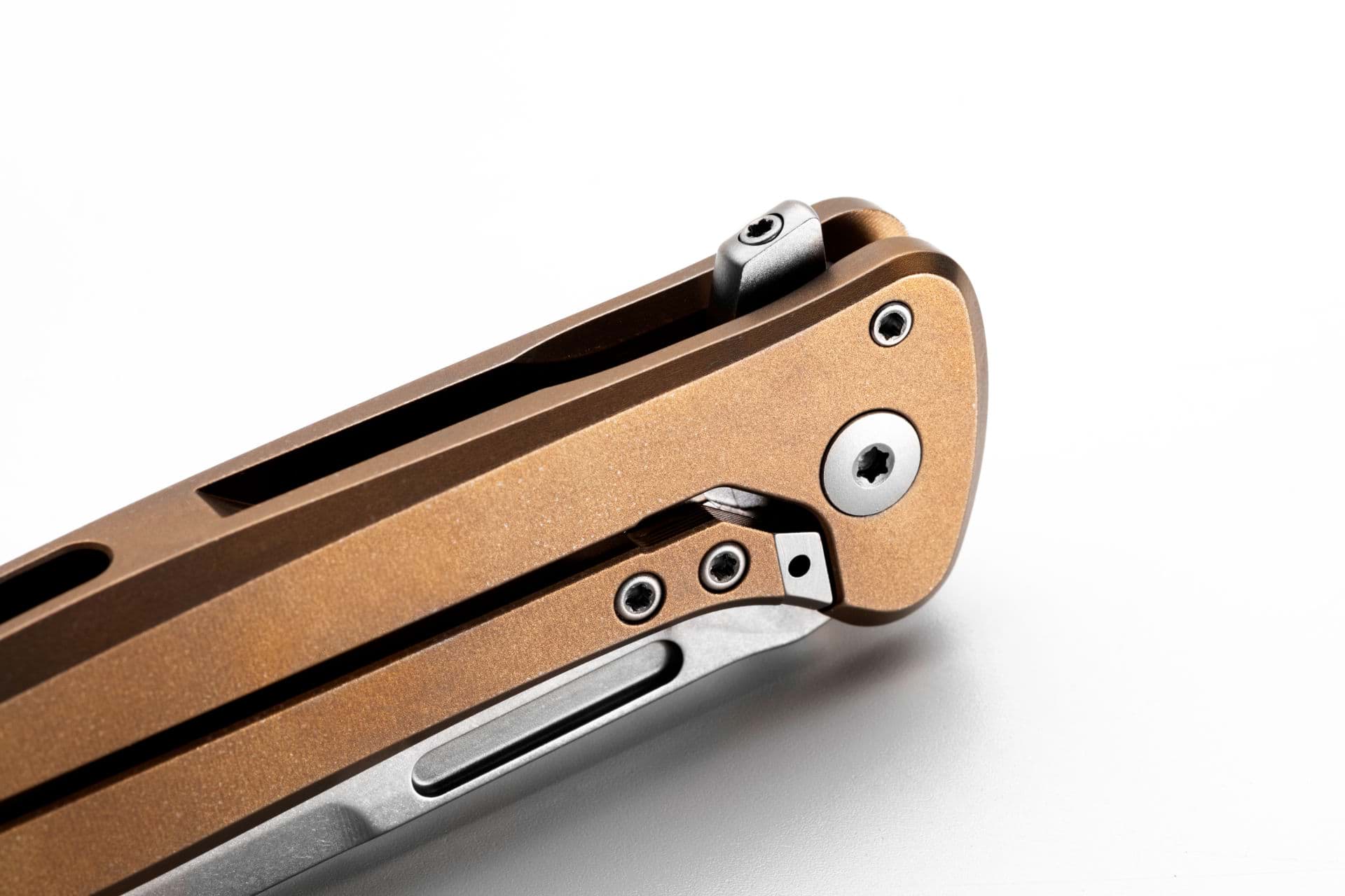 Briceag LionSteel- Maner Titan, Sistem Framelock