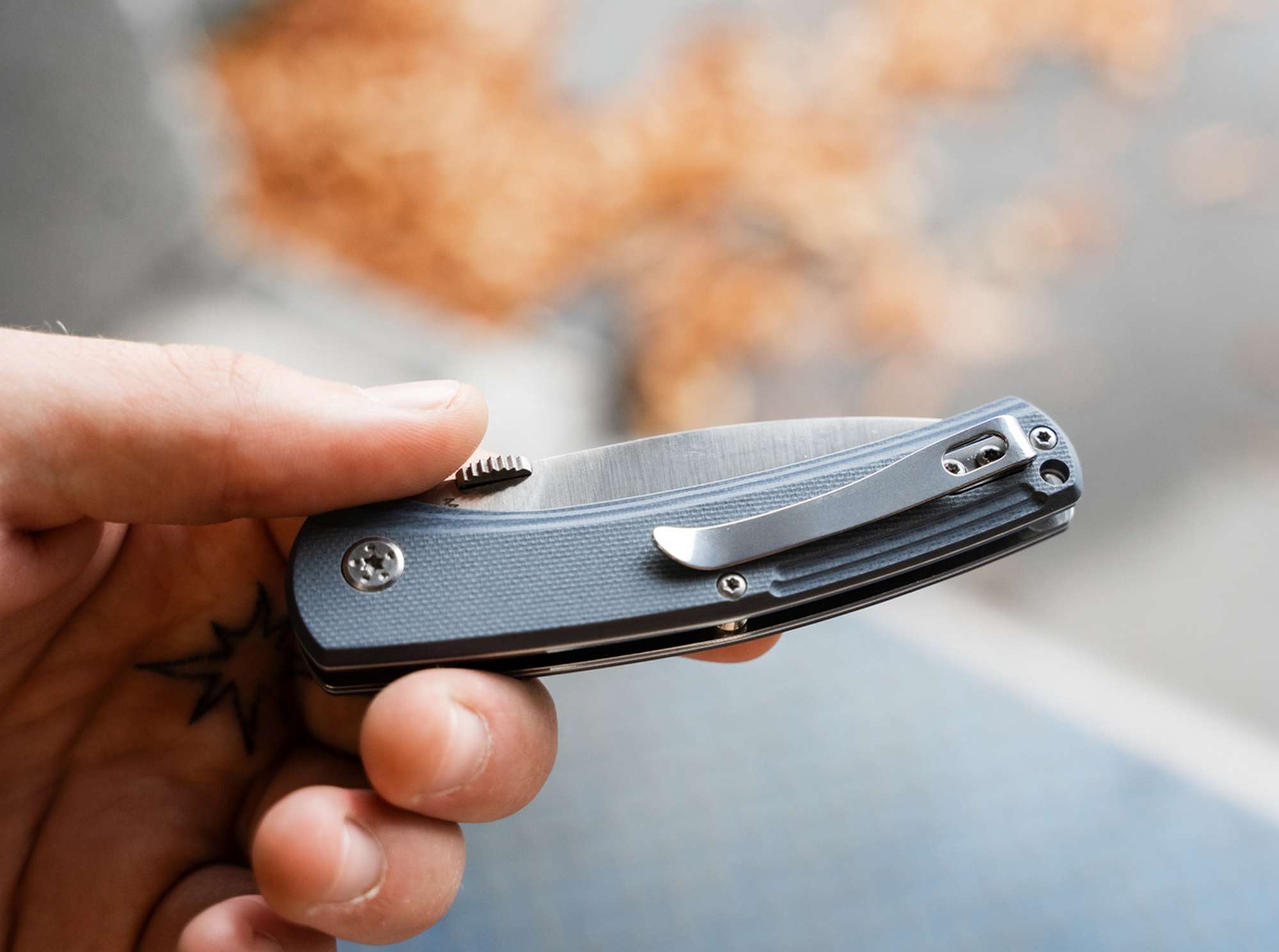Briceag Magnum Huayna Blue Heinr. Böker Baumwerk GmbH- Utilizare EDC, Design Robust