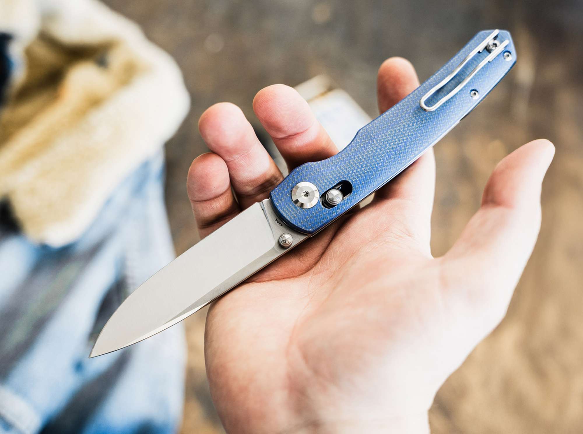 Briceag Magnum Shango – Cuțit EDC Robust, Modern și Ușor de Controlat