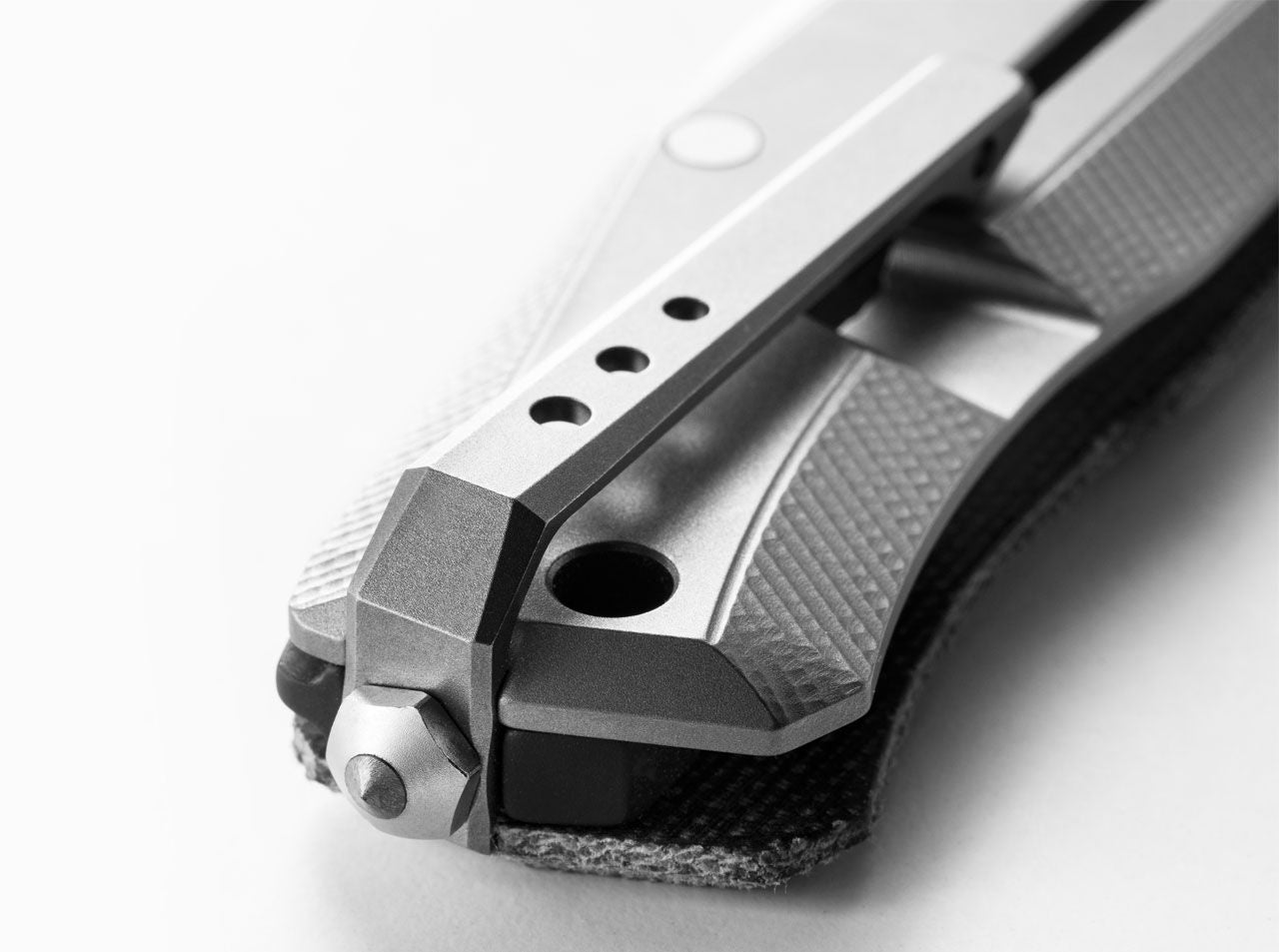 Briceag Myto Micarta Black LionSteel- Lama M390, Maner Micarta Negru