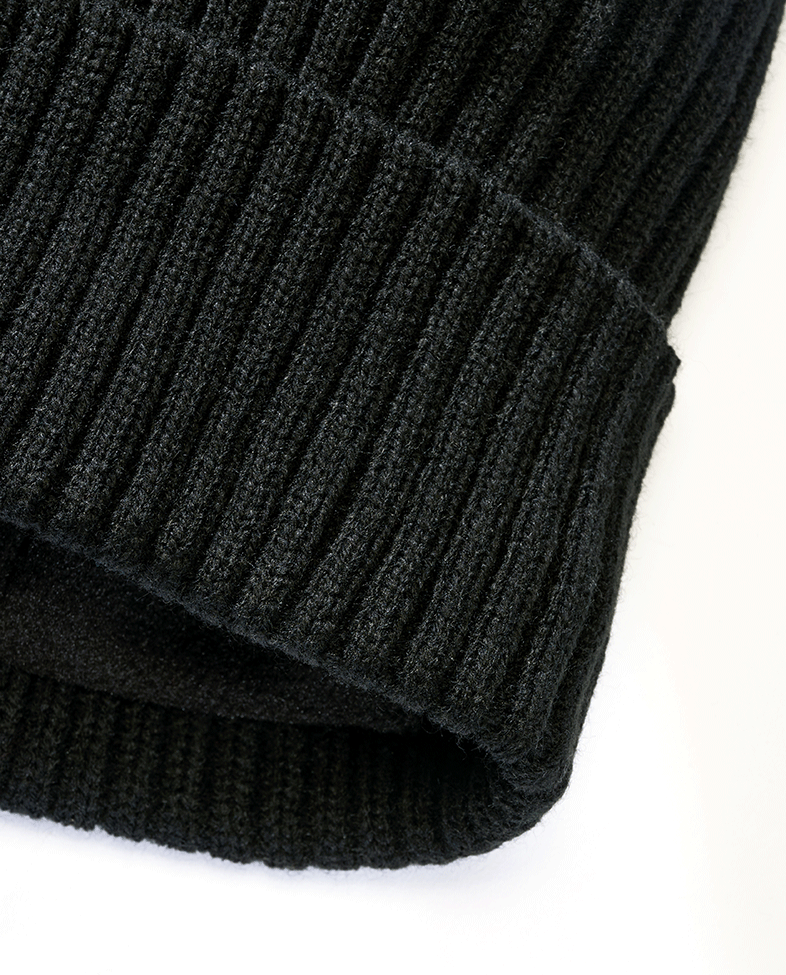Caciula Bobble Negru Brandit - Caldura si Stil