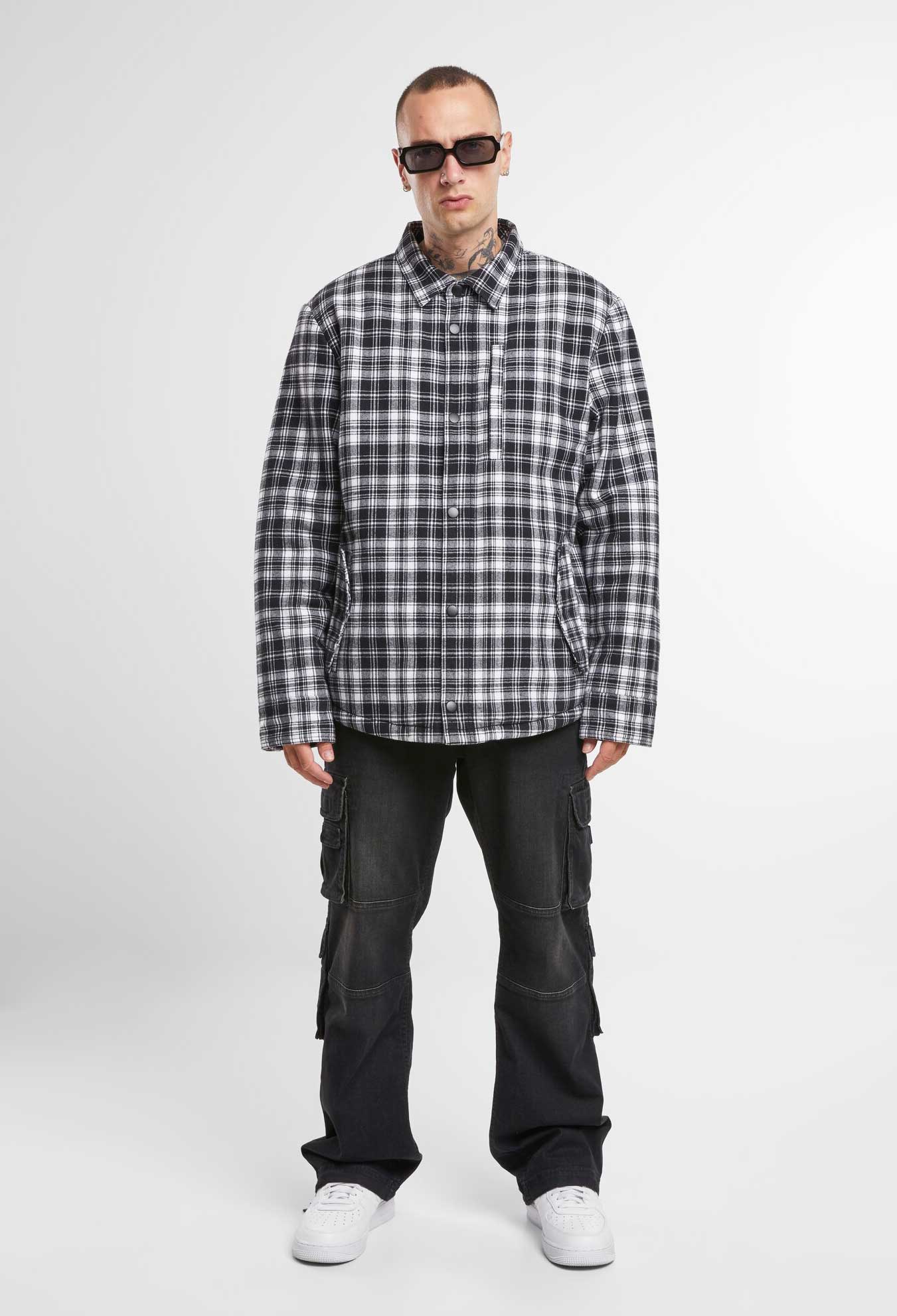 Camasa Classic Sherpa White/Black Brandit - Caldura si Stil Autentic