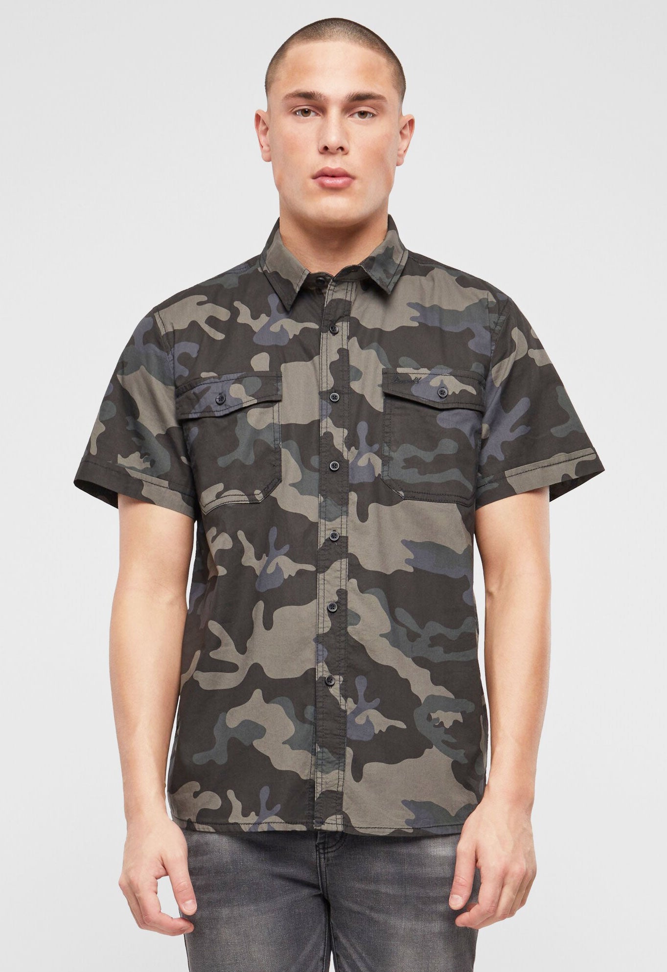 Camasa Roadstar Short Sleeve Dark Camo Brandit - Stil si Durabilitate