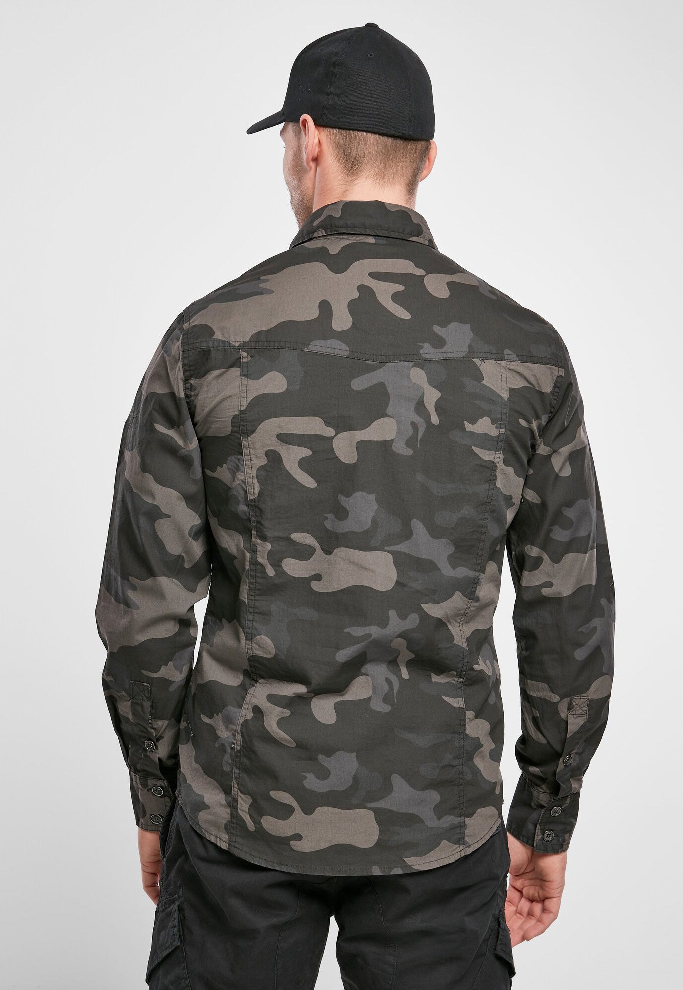 Camasa Slim Fit Long Sleeve Dark Camo Brandit - Adaptabilitate Urbana