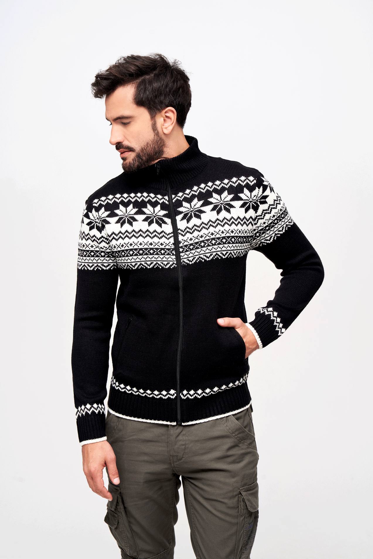 Cardigan Norwegian Negru Brandit - Caldura Esentiala