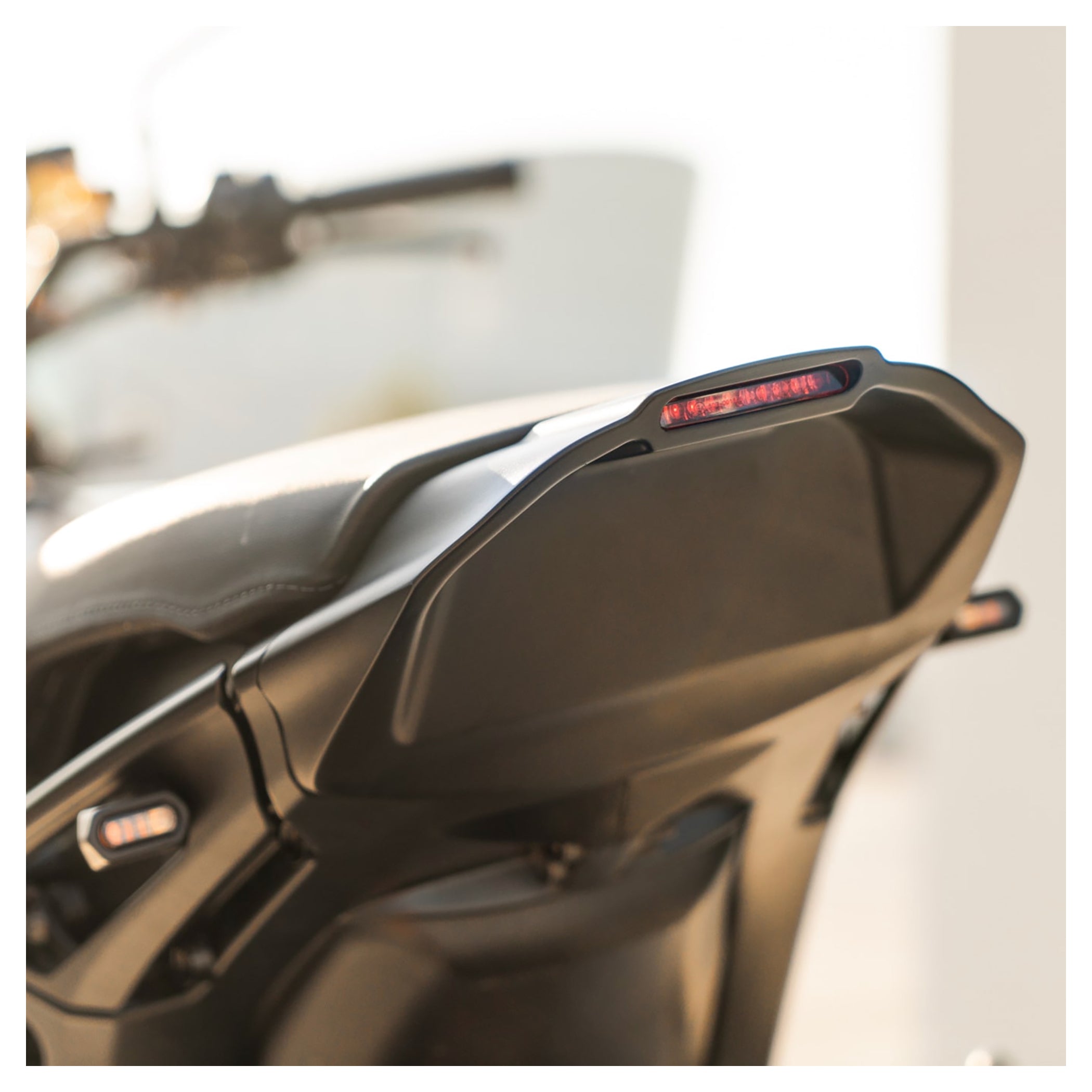 Carenaj Spate FTR 1200 MOTOISM - Design Sportiv, LED